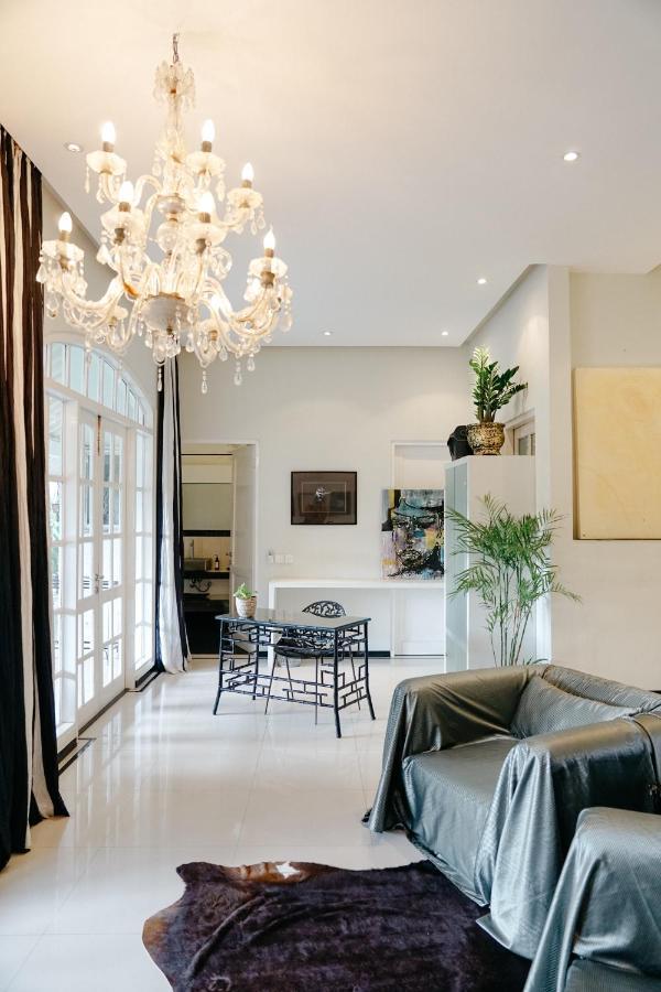 Casa Artista By Kresna Hospitality Taman liburan